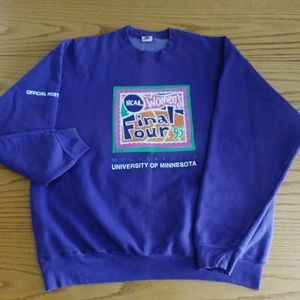 VINTAGE Nike Purple Sweatshirt NCCA 1995 Vintage